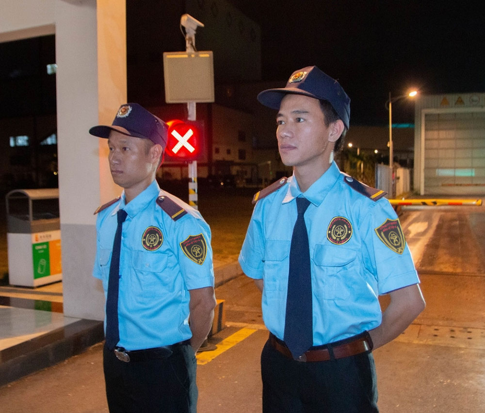 Nhân viên bảo vệ ca đêm tại mục tiêu nhà xưởng nhan-vien-bao-ve-ca-dem