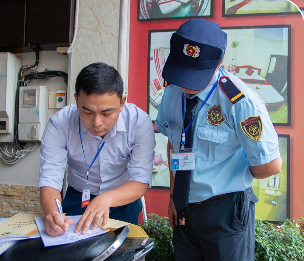 can-bo-nghiep-vu-kiem-tra-tai-muc-tieu